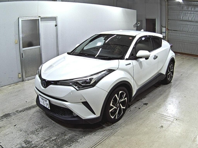 TOYOTA C-HR 2017