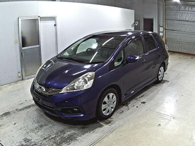 HONDA FIT SHUTTLE 2014