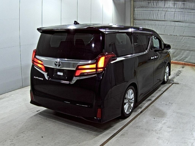 TOYOTA ALPHARD 2018