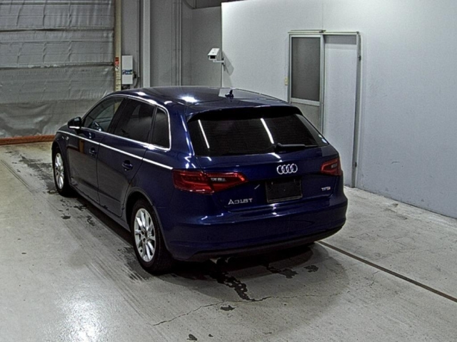 AUDI A3 2015