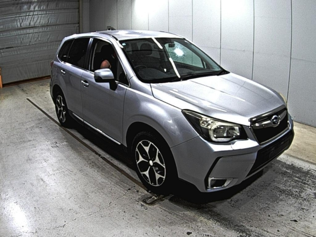 SUBARU FORESTER 2014