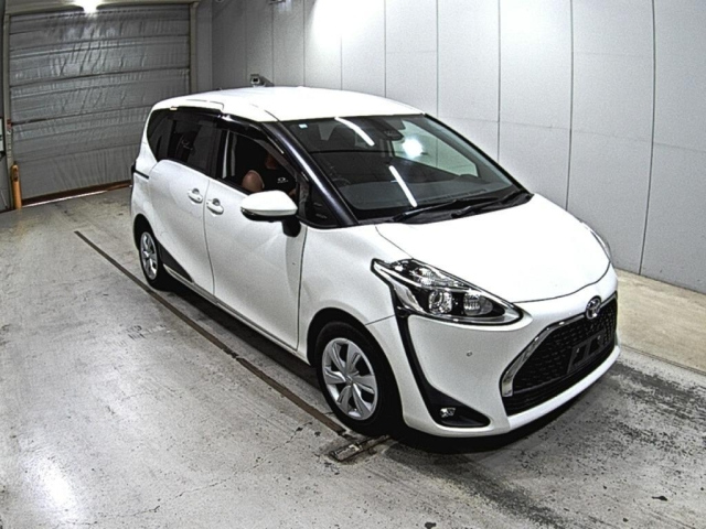 TOYOTA SIENTA 2020