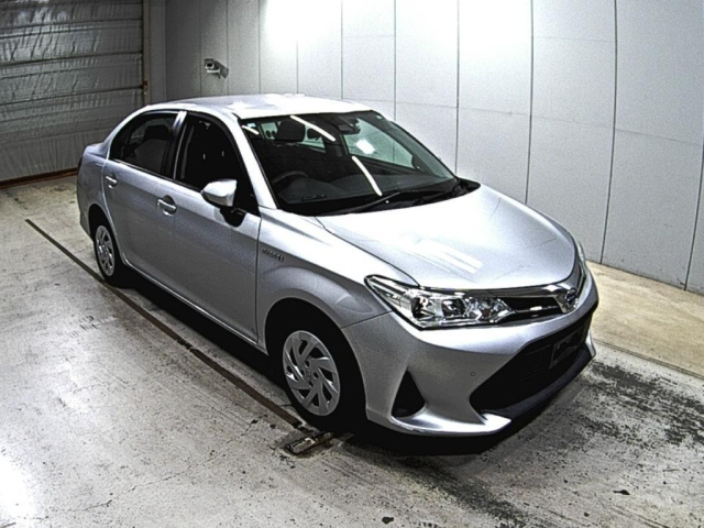 TOYOTA COROLLA AXIO 2020