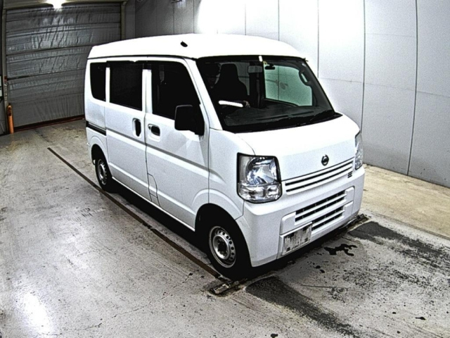 NISSAN CLIPPER VAN 2017