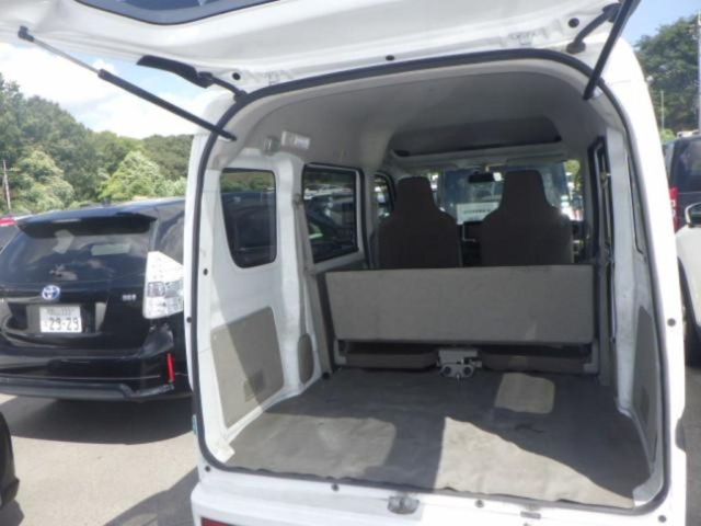 NISSAN CLIPPER VAN 2017