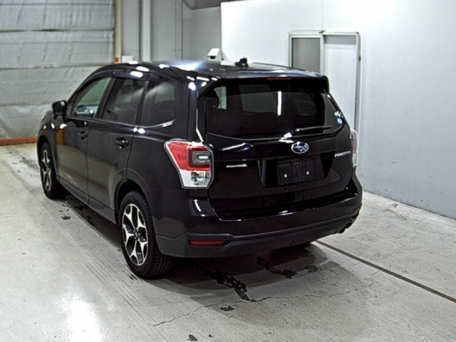 SUBARU FORESTER 2017