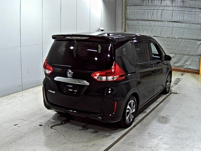 HONDA FREED 2016