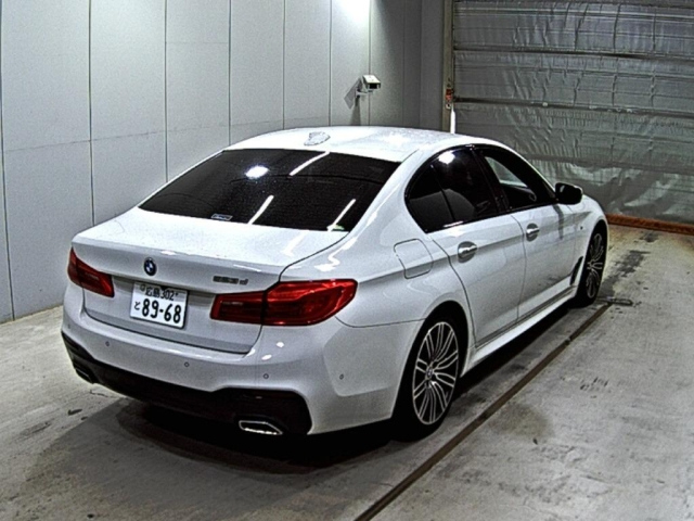 BMW 5 SERIES 2019