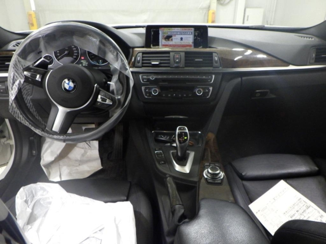 BMW 3 SERIES 2014