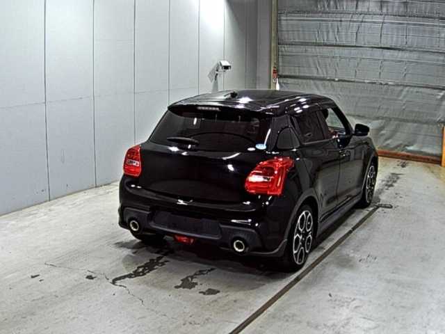 SUZUKI SWIFT 2021