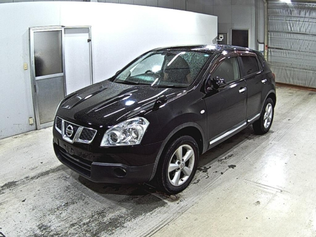 NISSAN DUALIS 2013