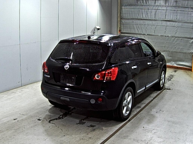 NISSAN DUALIS 2013