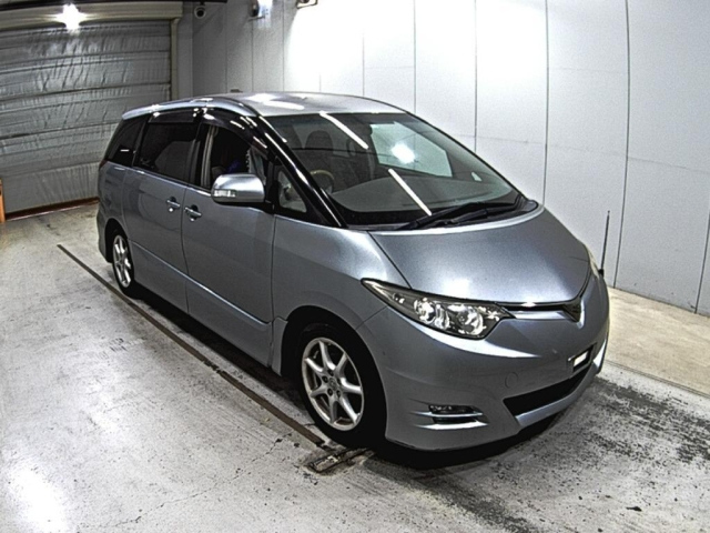 TOYOTA ESTIMA 2008
