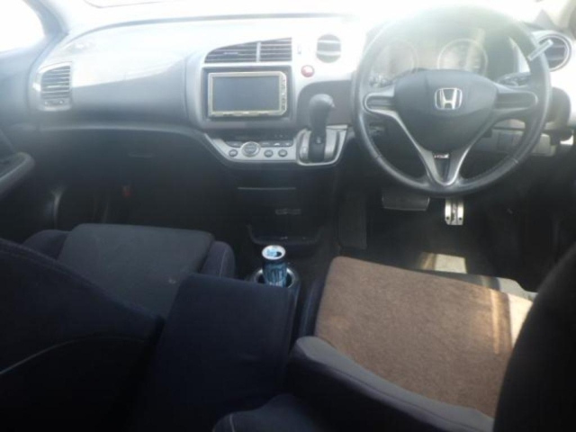HONDA STREAM 2008