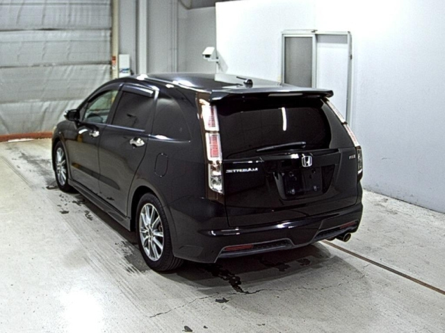 HONDA STREAM 2012
