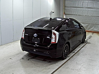 TOYOTA PRIUS 2014