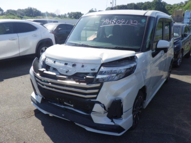 TOYOTA ROOMY 2021