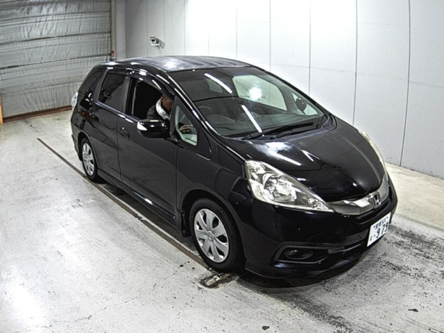HONDA FIT SHUTTLE 2014