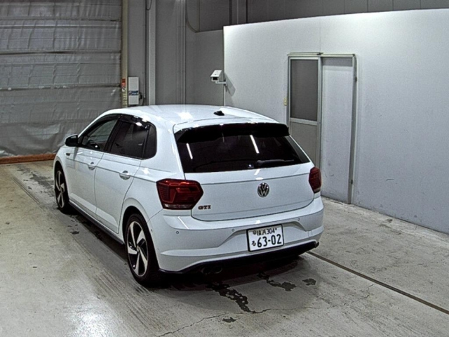 VOLKSWAGEN POLO 2019