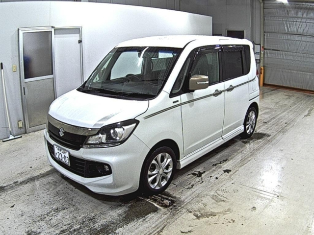 SUZUKI SOLIO 2015