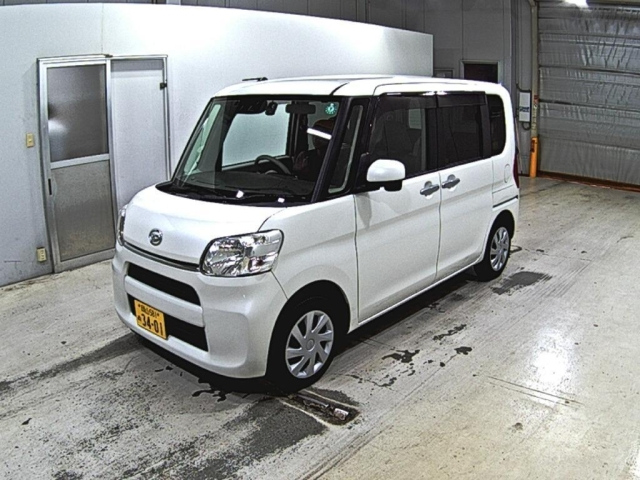 DAIHATSU TANTO 2017