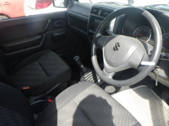 SUZUKI JIMNY 2017