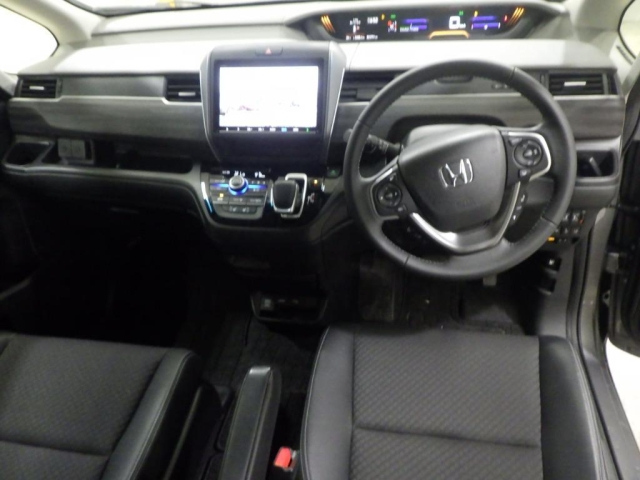HONDA FREED 2022