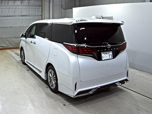 TOYOTA ALPHARD 2025