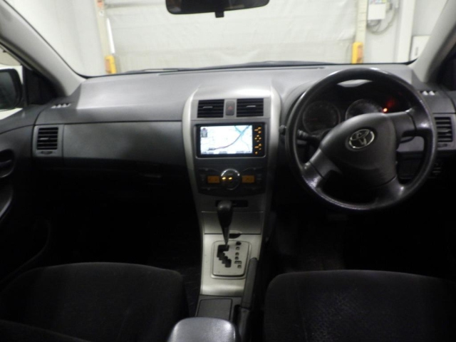 TOYOTA COROLLA FIELDER 2010