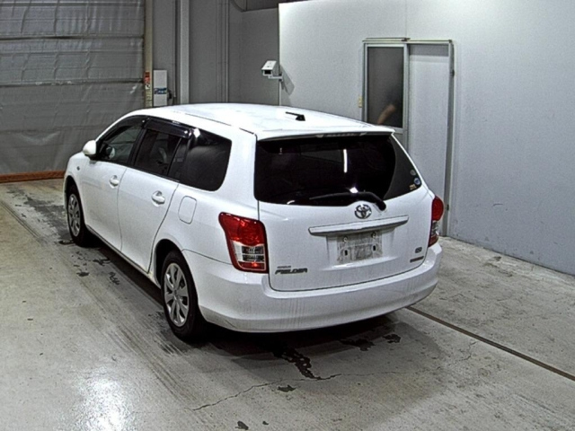 TOYOTA COROLLA FIELDER 2010