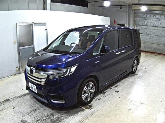 HONDA STEP WAGON 2017
