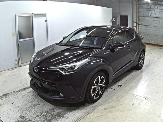 TOYOTA C-HR 2017