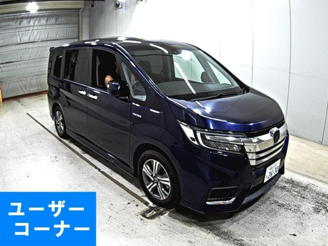 HONDA STEP WAGON 2017