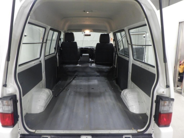 MAZDA BONGO VAN 2018