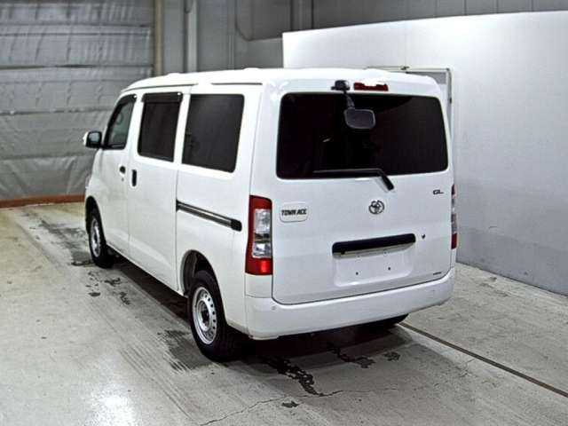TOYOTA TOWN ACE VAN 2022