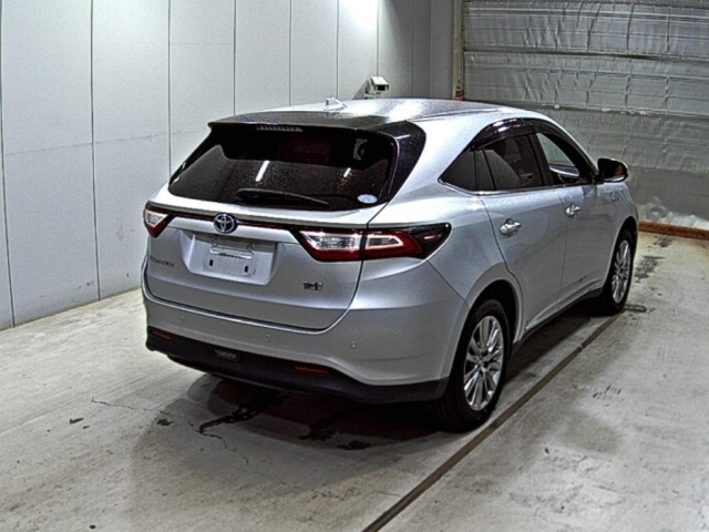 TOYOTA HARRIER 2017