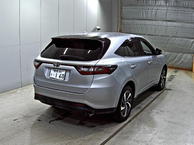 TOYOTA HARRIER 2017