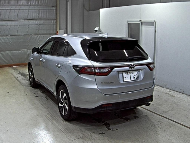 TOYOTA HARRIER 2017