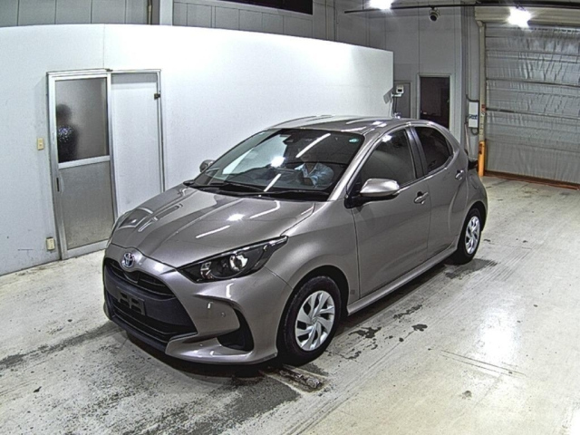 TOYOTA YARIS 2021