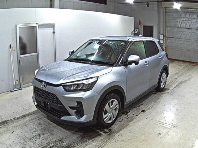 TOYOTA RAIZE 2021