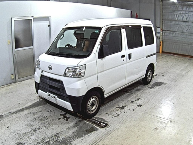 DAIHATSU HIJET VAN 2019