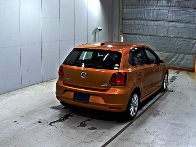VOLKSWAGEN POLO 2017