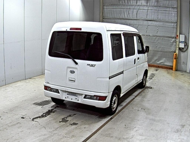 DAIHATSU HIJET VAN 2019