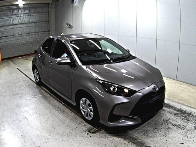 TOYOTA YARIS 2021