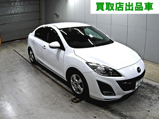MAZDA AXELA 2009