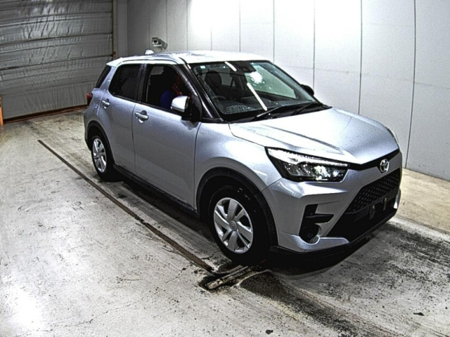 TOYOTA RAIZE 2021