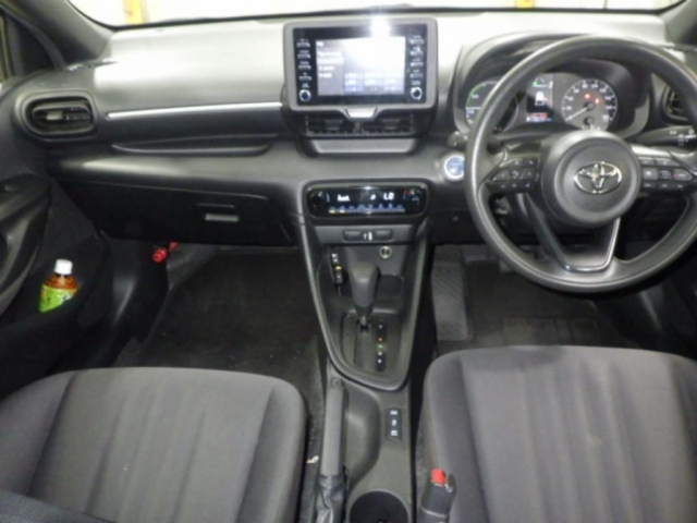 TOYOTA YARIS 2021