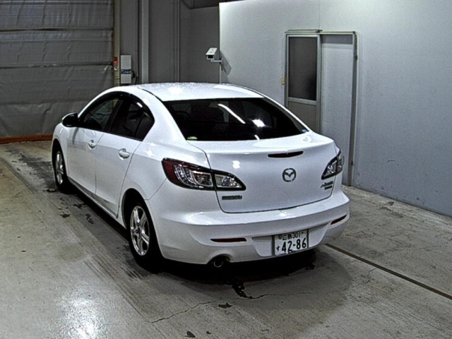 MAZDA AXELA 2009