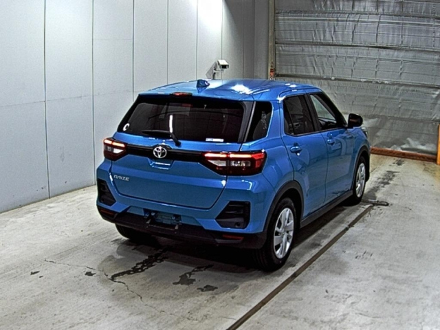 TOYOTA RAIZE 2021