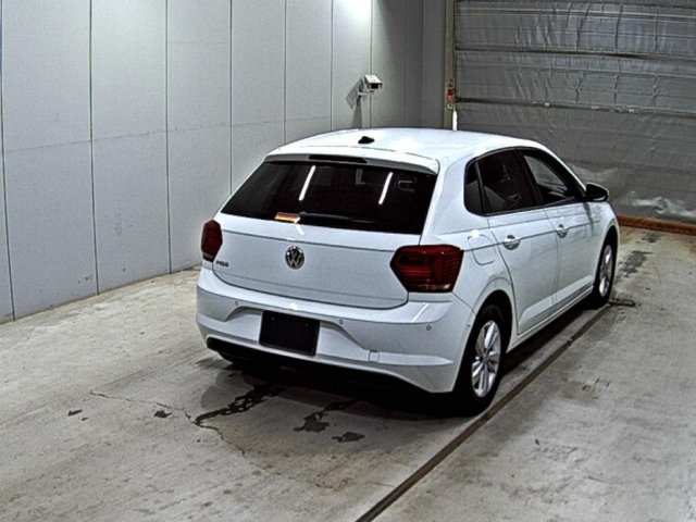 VOLKSWAGEN POLO 2020